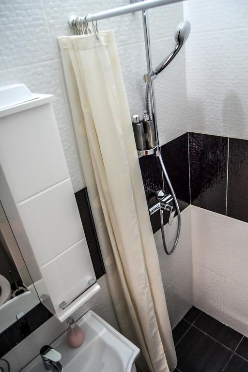 Modena Apartments โนวีซาด ห้อง รูปภาพ