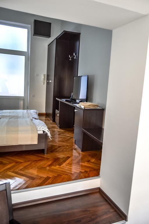 Modena Apartments โนวีซาด ห้อง รูปภาพ